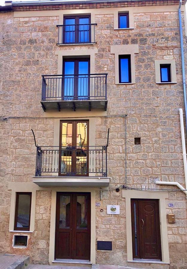 Bed and Breakfast La Casa Del Borgo Petralia Soprana Exterior foto